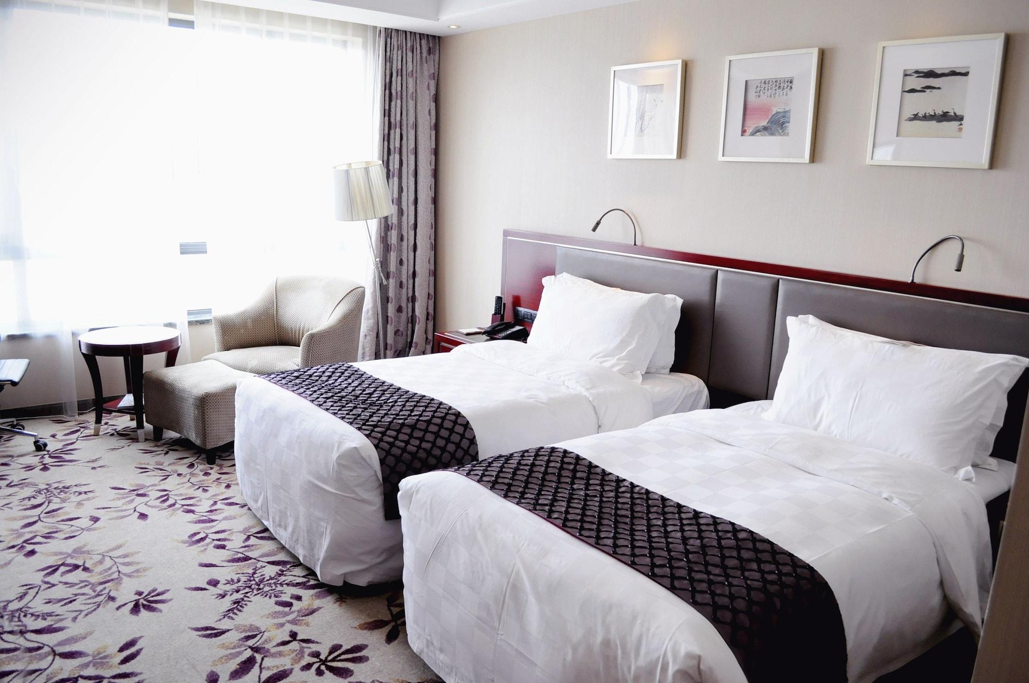 Doubletree By Hilton Wuxi Hotel Уси Екстериор снимка